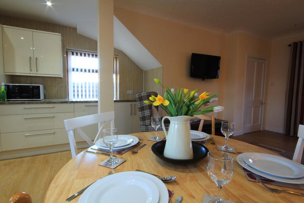 אינברנס Sheneval Apartment מראה חיצוני תמונה