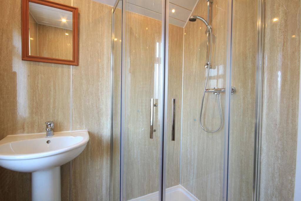 אינברנס Sheneval Apartment מראה חיצוני תמונה