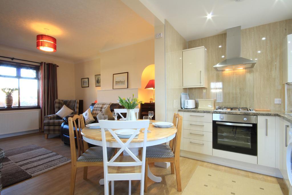 אינברנס Sheneval Apartment מראה חיצוני תמונה